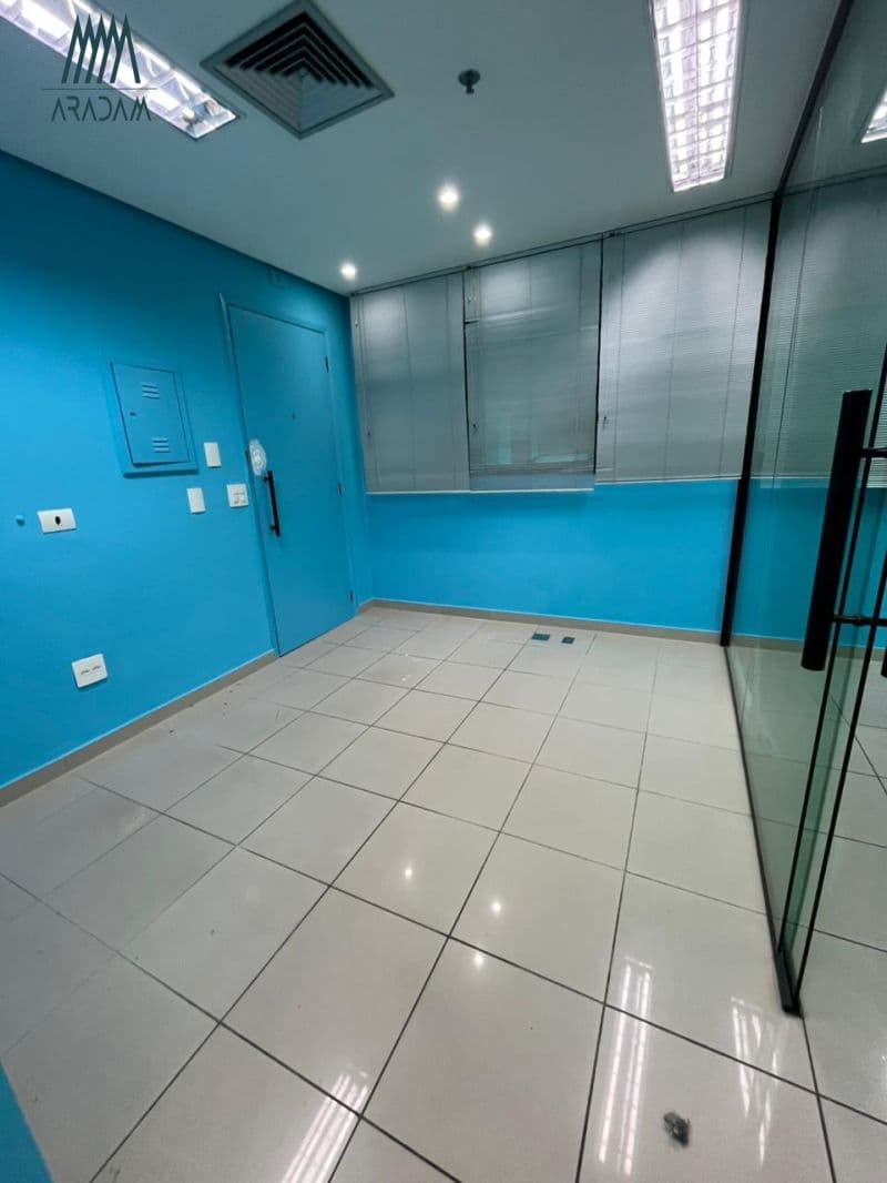 Sala Comercial em Frente a estação Moe — foto 3