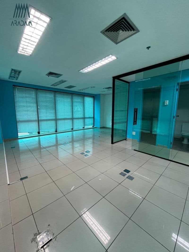 Sala Comercial em Frente a estação Moe — foto 1